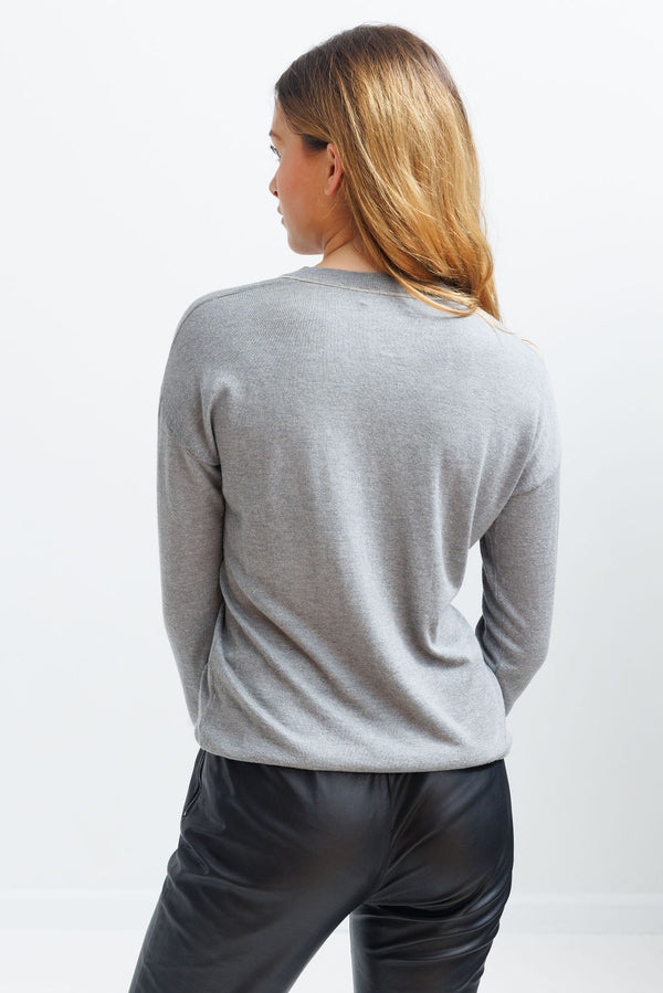 V-Neck Sweater Grey