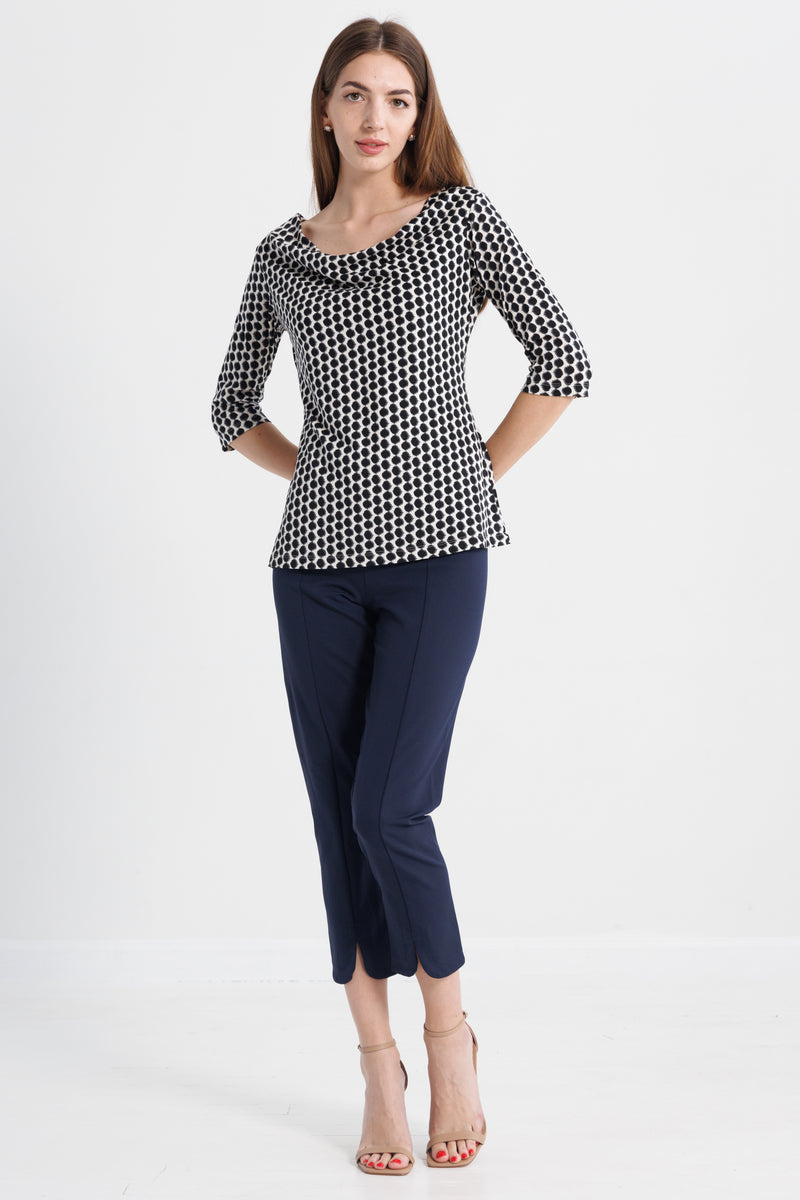 Fab Knit - Spilling Dot